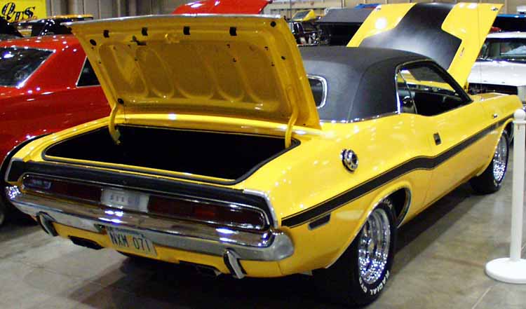 72 Dodge Challenger Coupe