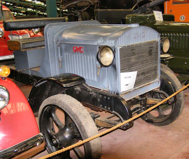 12 GMC Flatbed Pickup