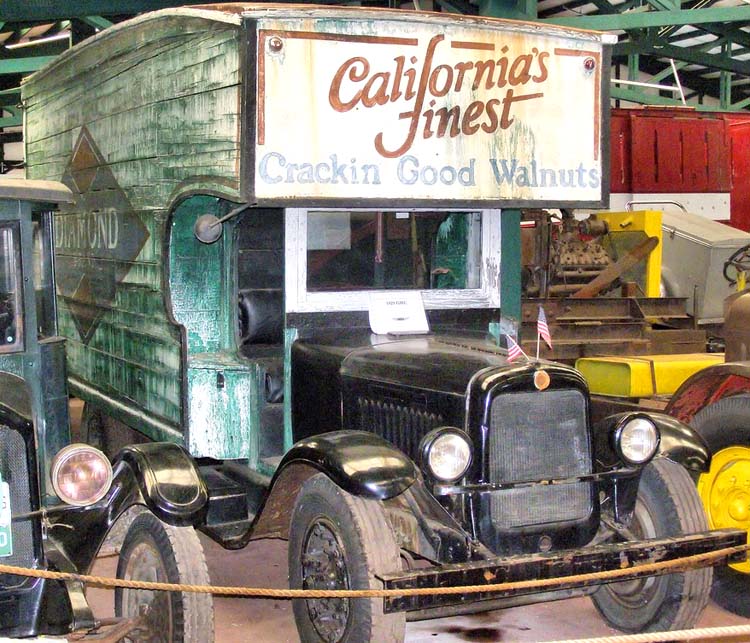 29 GMC Box Van