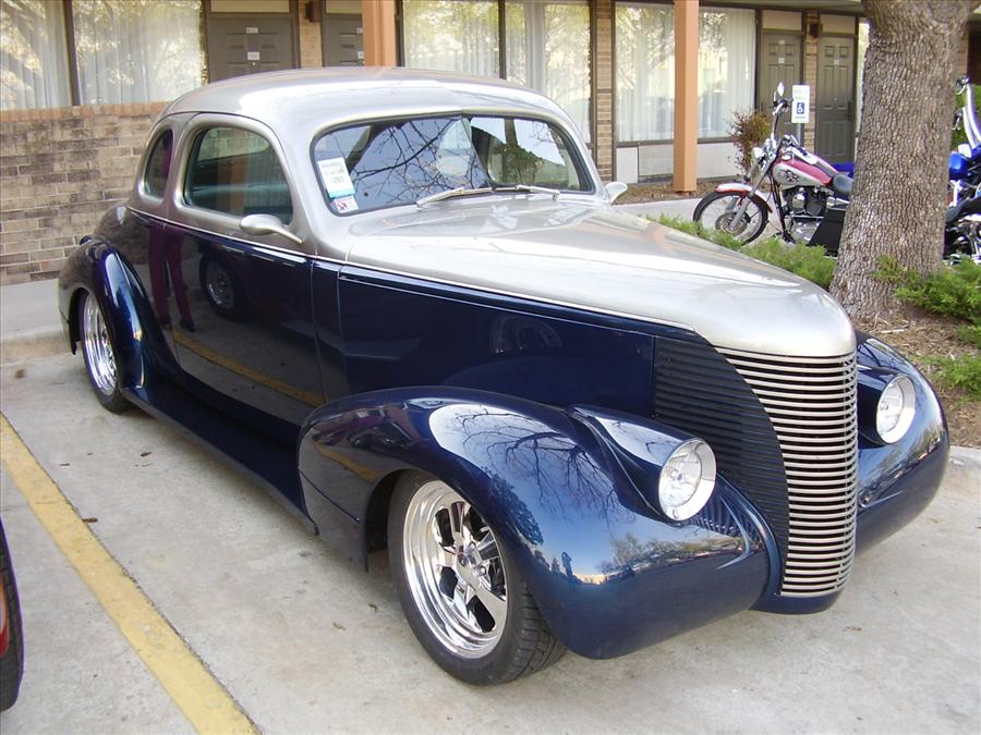 38 Pontiac Coupe Custom